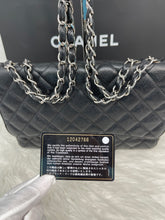 Load image into Gallery viewer, Chanel Classic Jumbo SHW
