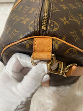 Load image into Gallery viewer, Keepall Bandoliere 50 SKU1553