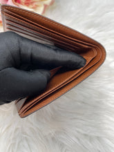 Load image into Gallery viewer, Men Wallet SKU6326