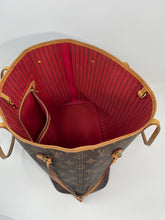 Load image into Gallery viewer, Neverfull MM Cherry Red SKU1177