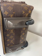 Load image into Gallery viewer, Pegase 55 Luggage Monogram