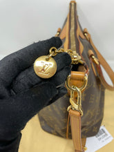 Load image into Gallery viewer, Palermo PM Monogram