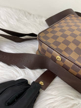 Load image into Gallery viewer, Olav Crossbody SKU738