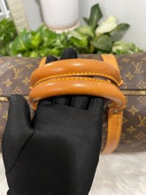 Load image into Gallery viewer, Keepall 50 SKU6040