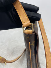 Load image into Gallery viewer, Louis Vuitton Musette Salsa SKU6140