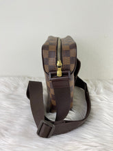 Load image into Gallery viewer, Olav Crossbody SKU738