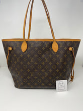 Load image into Gallery viewer, Neverfull MM SKU1238