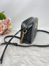 Load image into Gallery viewer, Gucci Camera Bag SKU6384