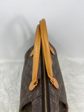 Load image into Gallery viewer, Turenne MM Monogram SKU1527