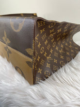 Load image into Gallery viewer, On The Go GM SKU725