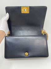 Load image into Gallery viewer, Chanel Le Boy Medium BLK SKU1007