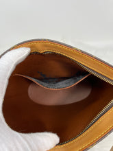 Load image into Gallery viewer, Drouot Crossbody SKU1540