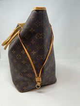 Load image into Gallery viewer, Neverfull GM Monogram