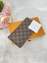 Load image into Gallery viewer, Zippy Wallet DE SKU6361