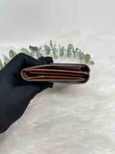 Load image into Gallery viewer, Elise Wallet SKU6105
