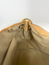 Load image into Gallery viewer, Galleria PM Azur SKU1174