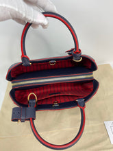 Load image into Gallery viewer, Montaigne Empreinte BB SKU1277