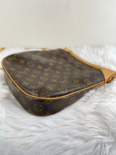 Load image into Gallery viewer, Odeon PM Monogram SKU726