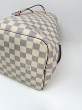 Load image into Gallery viewer, Neo Neo Pink SKU1188