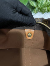 Load image into Gallery viewer, Keepall 50 SKU6040