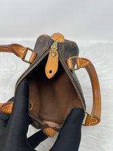 Load image into Gallery viewer, Mini Speedy SKU6036