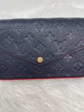 Load image into Gallery viewer, Felicie Pochette Empreinte SKU1542