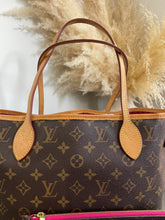 Load image into Gallery viewer, Neverfull MM Pivione SKU6392