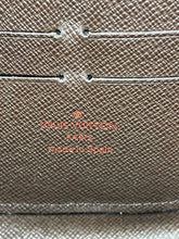 Load image into Gallery viewer, Zippy Wallet SKU6418