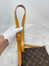 Load image into Gallery viewer, Salsa Crossbody PM SKU1549