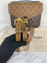 Load image into Gallery viewer, Pochette Metis Reverse SKU858