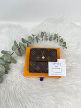 Load image into Gallery viewer, Elise Wallet SKU6105
