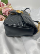 Load image into Gallery viewer, Gucci Marmont Small SKU6279