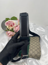 Load image into Gallery viewer, Gucci Messenger SKU6257