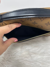 Load image into Gallery viewer, Pochette Metis Reverse SKU6020