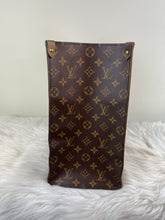 Load image into Gallery viewer, On The Go GM SKU725