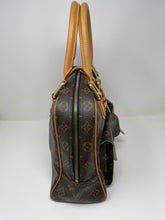 Load image into Gallery viewer, Manhattan GM Monogram