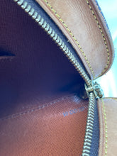 Load image into Gallery viewer, Drouot Crossbody SKU6244