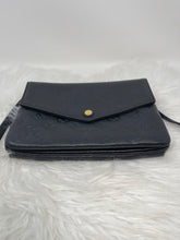 Load image into Gallery viewer, Twinset Crossbody SKU1547