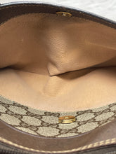 Load image into Gallery viewer, Gucci Vintage SKU6165