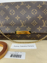 Load image into Gallery viewer, Favorite MM Monogram