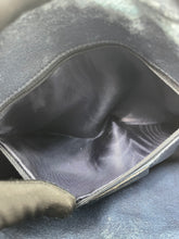 Load image into Gallery viewer, Gucci Vintage SKU6172