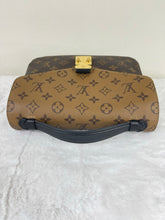 Load image into Gallery viewer, Pochette Metis Reverse SKU858