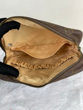 Load image into Gallery viewer, Trouse 23 SKU850