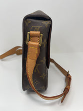 Load image into Gallery viewer, St Cloud GM SKU878