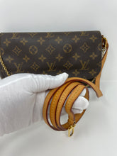 Load image into Gallery viewer, Favorite MM Monogram