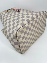 Load image into Gallery viewer, Neo Neo Pink SKU1188