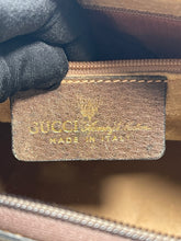 Load image into Gallery viewer, Gucci Boston 25 SKU6219