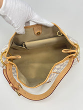 Load image into Gallery viewer, Galleria PM Azur SKU1174