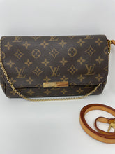 Load image into Gallery viewer, Favorite MM Monogram