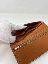 Load image into Gallery viewer, Hermes Wallet SKU732